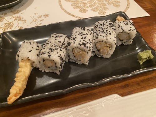 Smoked Salmon and Avocado Sushi Roll (Uramaki) - Kikkoman Trading Europe  GmbH